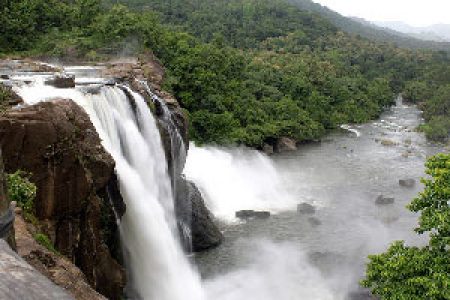 Munnar Athirappally Tour Packages